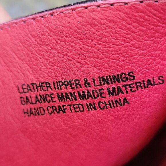 Born Black Leather Women's Boots Size 7.5 - Picture 9 of 15